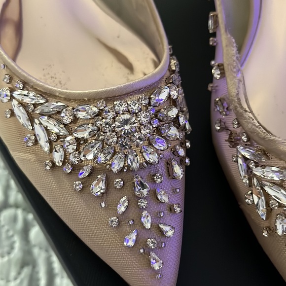 Badgley Mischka Gold Kitten Heels with Embellishment - Picture 2 of 7